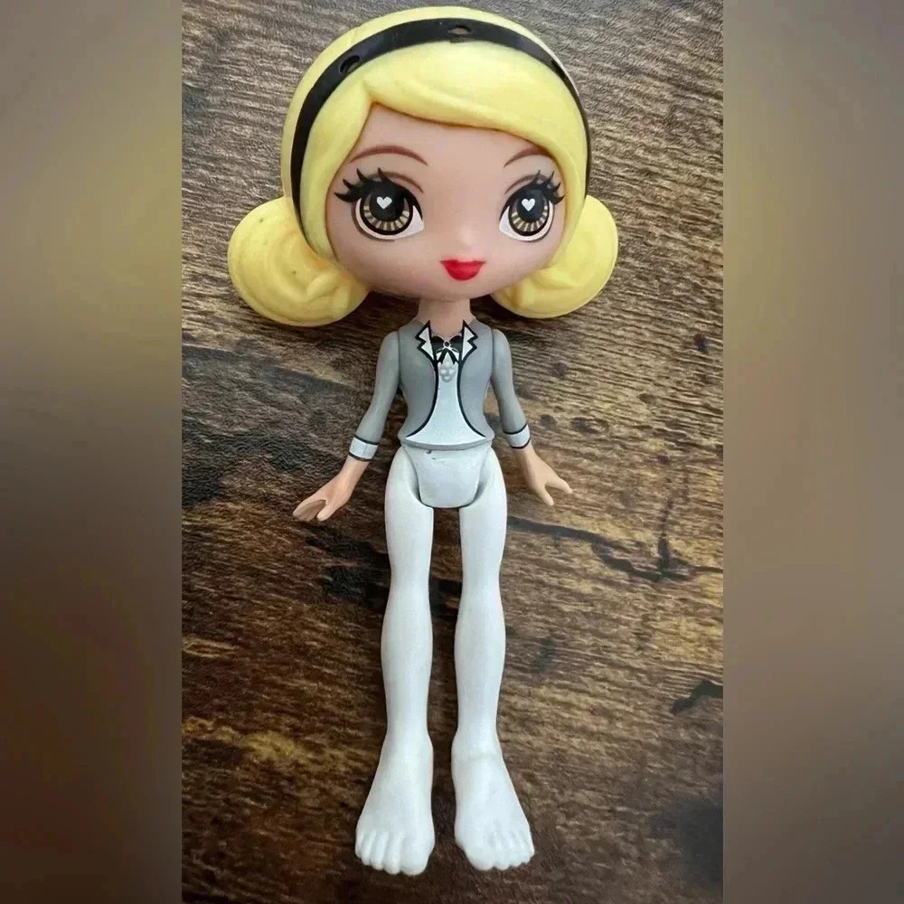 RETIRED: Mattel | Kuu Kuu Harajuku Doll